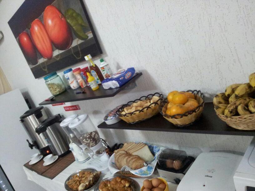 Hostal Casa Suiza 亚松森 外观 照片